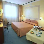 Cyrano 4* Saronno