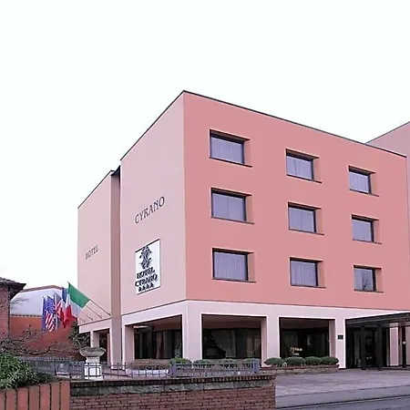 Cyrano Saronno