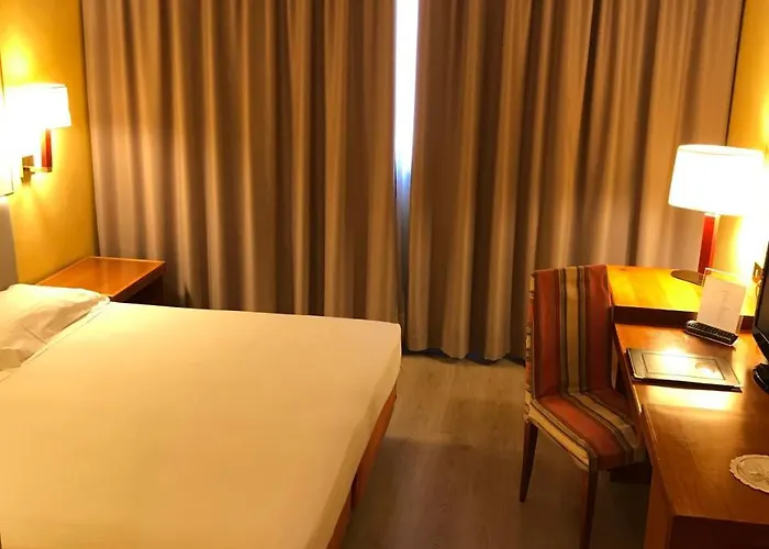 Cyrano 4* Саронно