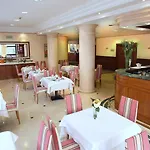 Cyrano Hotel 4*