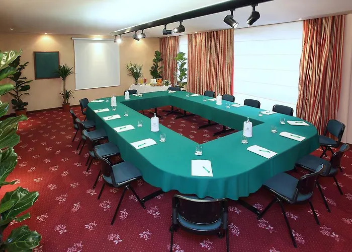 Hotel Cyrano 4*